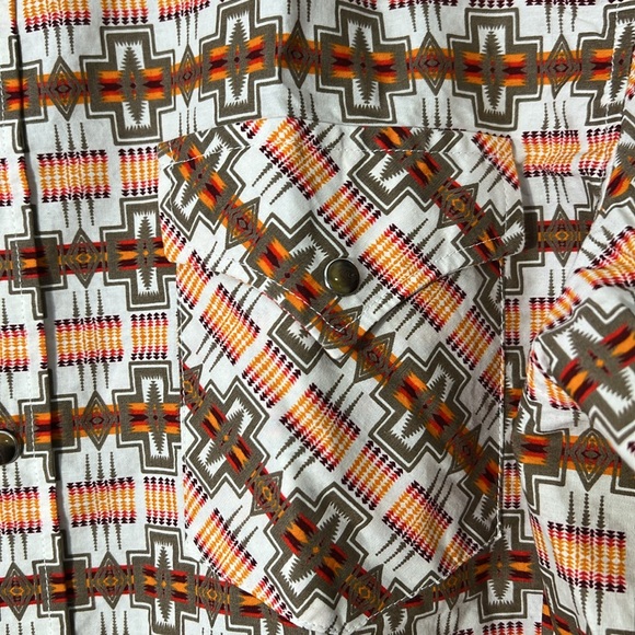 Pendleton Frontier‎ Cowboy Aztec shirt, pearl snaps. Excellent condition. Size L - Picture 3 of 6
